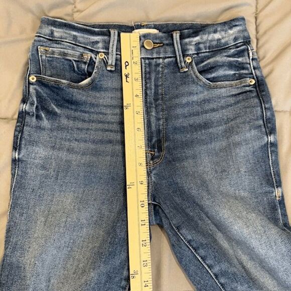 Good American Good Legs Stovepipe Jeans Medium Whisker Wash Size 4 - Picture 12 of 14